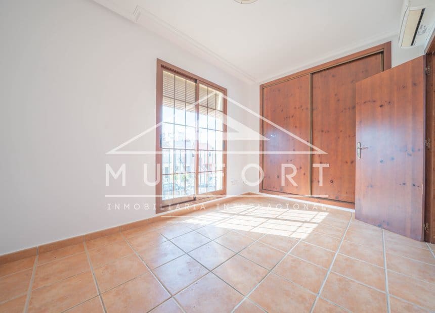 2 sovrum Radhus till salu i Roda med pool - 189 000 € (Ref: 10048460)