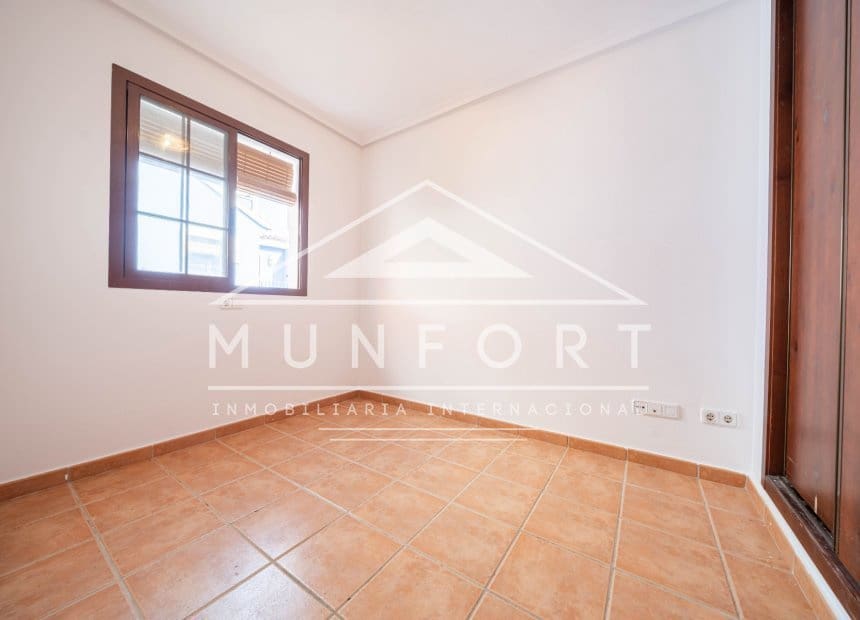 2 sovrum Radhus till salu i Roda med pool - 189 000 € (Ref: 10048460)