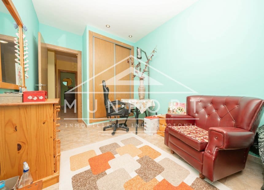 4 sovrum Radhus till salu i El Mirador med garage - 270 000 € (Ref: 10062668)