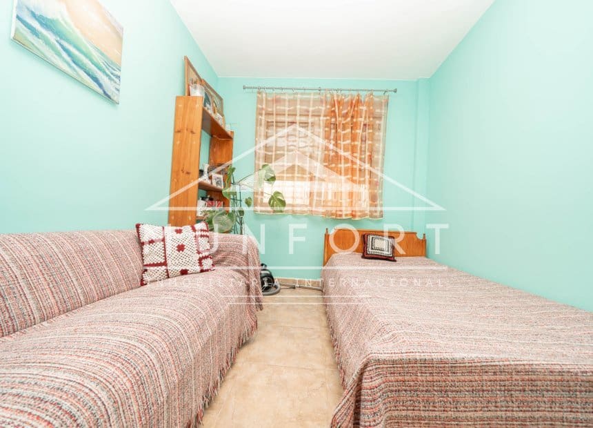 4 sovrum Radhus till salu i El Mirador med garage - 270 000 € (Ref: 10062668)