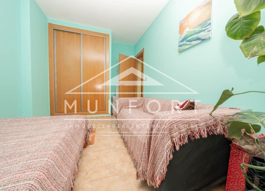 4 sovrum Radhus till salu i El Mirador med garage - 270 000 € (Ref: 10062668)