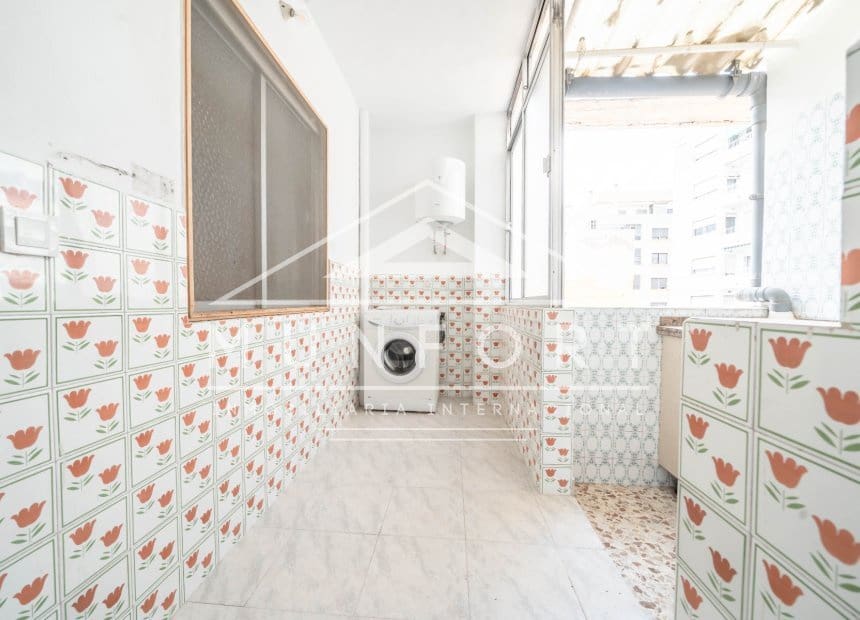 3 makuuhuone Huoneisto myytävänä paikassa Torrevieja - 175 900 € (Ref: 10062778)