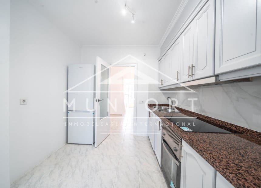 3 makuuhuone Huoneisto myytävänä paikassa Torrevieja - 175 900 € (Ref: 10062778)