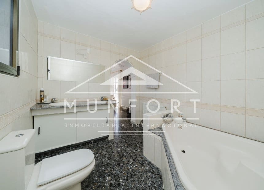5 Zimmer Villa zu verkaufen in Valle del Sol mit Pool Garage - 579.900 € (Ref: 10074656)