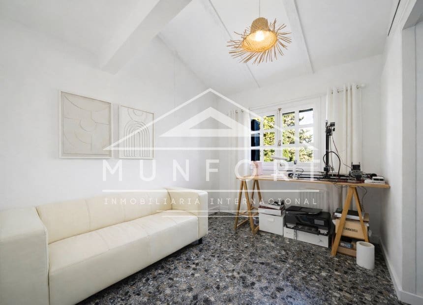 5 Zimmer Villa zu verkaufen in Valle del Sol mit Pool Garage - 579.900 € (Ref: 10074656)