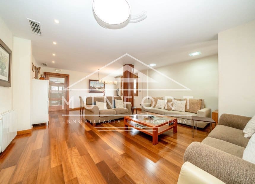 5 chambre Villa/Maison à vendre à Santiago de la Ribera avec piscine garage - 1 050 000 € (Ref: 10077056)