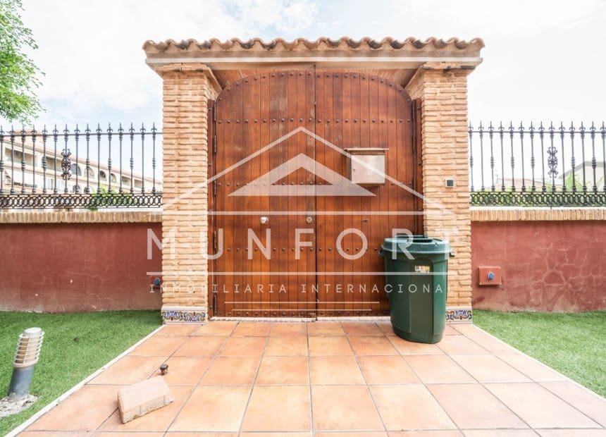 5 chambre Villa/Maison à vendre à Santiago de la Ribera avec piscine garage - 1 050 000 € (Ref: 10077056)