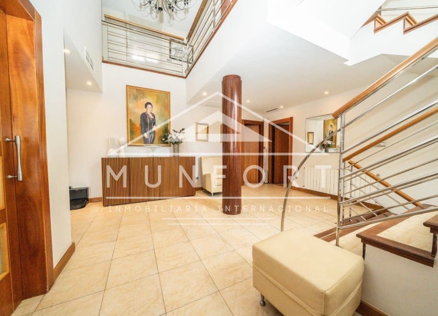 5 chambre Villa/Maison à vendre à Santiago de la Ribera avec piscine garage - 1 050 000 € (Ref: 10077056)
