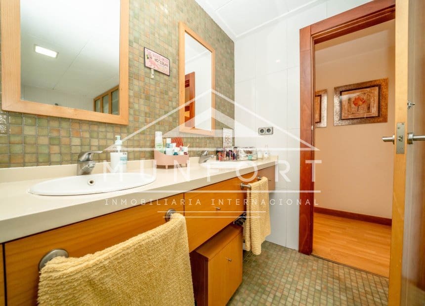 5 chambre Villa/Maison à vendre à Santiago de la Ribera avec piscine garage - 1 050 000 € (Ref: 10077056)