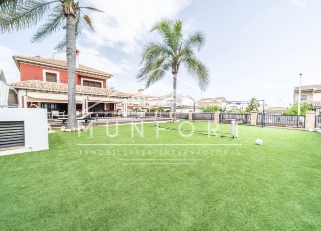 5 chambre Villa/Maison à vendre à Santiago de la Ribera, San Javier avec piscine garage - 1 050 000 € (Ref: 10077056)