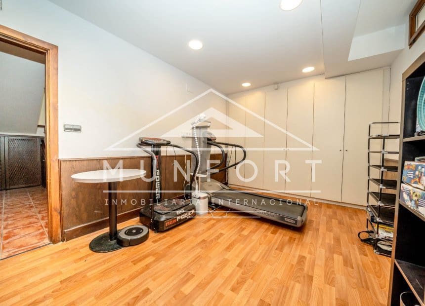 5 chambre Villa/Maison à vendre à Santiago de la Ribera avec piscine garage - 1 050 000 € (Ref: 10077056)