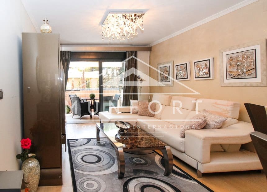2 chambre Appartement à vendre à Dehesa de Campoamor avec piscine garage - 242 000 € (Ref: 10079966)