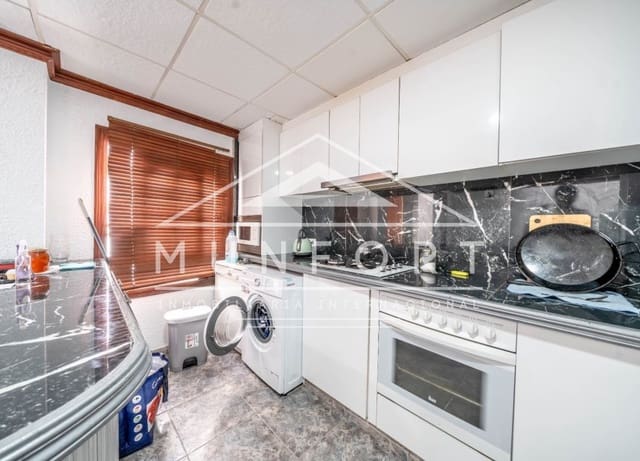 5 makuuhuone Huoneisto myytävänä paikassa Las Piscinas Naturales, Torrevieja - 250 000 € (Ref: 10080148)