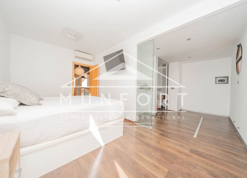 4 slaapkamer Rijtjeshuis te koop in San Javier met garage - € 379.900 (Ref: 10080149)