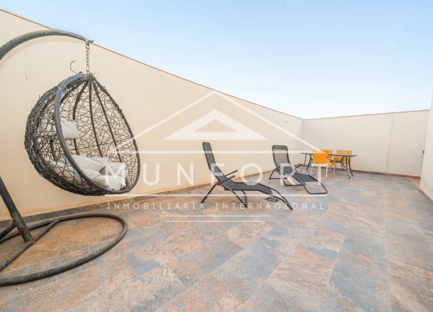 4 slaapkamer Rijtjeshuis te koop in San Javier met garage - € 379.900 (Ref: 10080149)