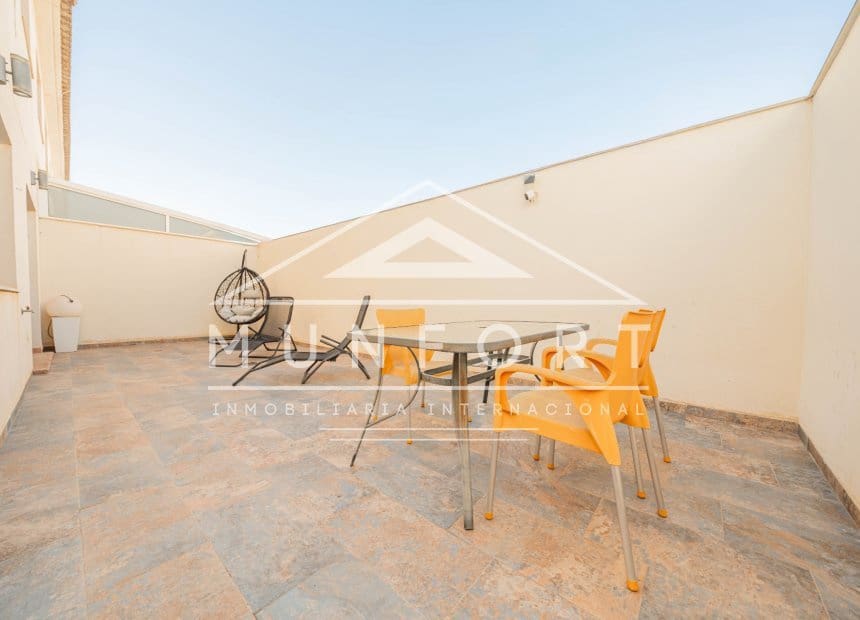 4 slaapkamer Rijtjeshuis te koop in San Javier met garage - € 379.900 (Ref: 10080149)