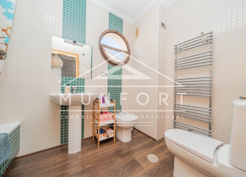 4 slaapkamer Rijtjeshuis te koop in San Javier met garage - € 379.900 (Ref: 10080149)