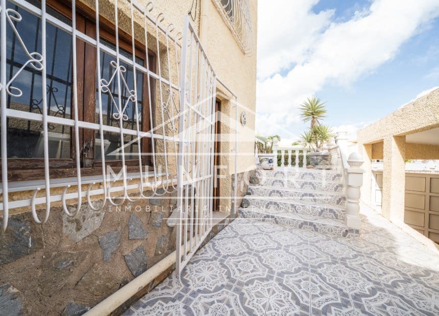 2 quarto Moradia para venda em Orihuela Costa com piscina garagem - 450 000 € (Ref: 10088734)