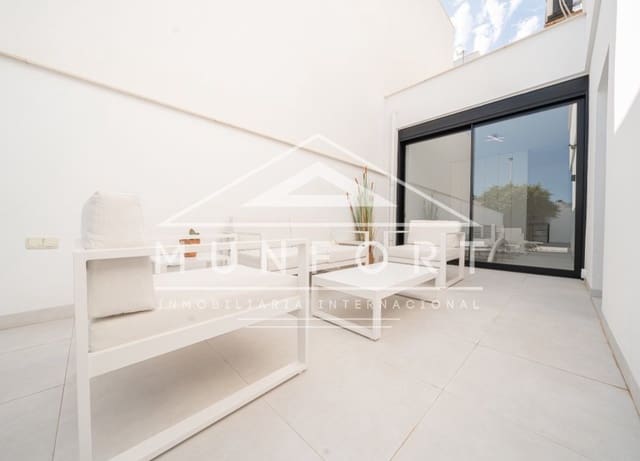 4 camera da letto Villa in vendita in Lo Pagan, San Pedro del Pinatar con piscina garage - 495.000 € (Rif: 10088735)
