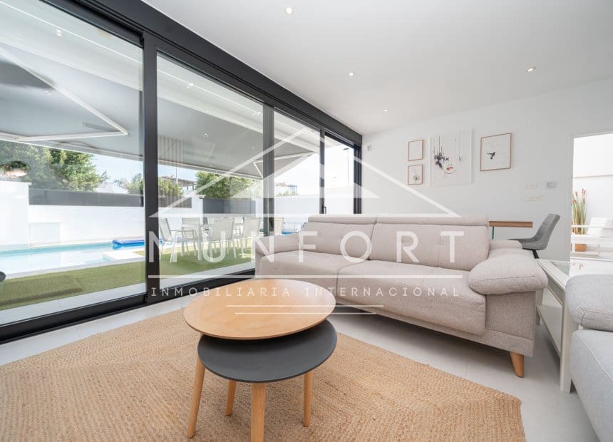 4 camera da letto Villa in vendita in Lo Pagan con piscina garage - 495.000 € (Rif: 10088735)