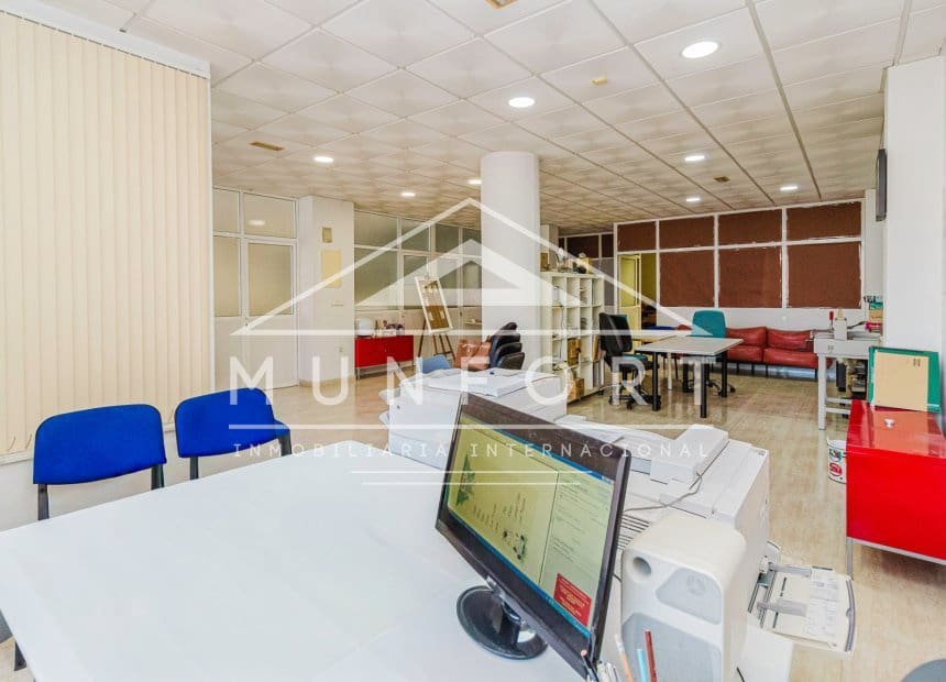 Local Commercial à vendre à San Pedro del Pinatar - 129 900 € (Ref: 10093731)