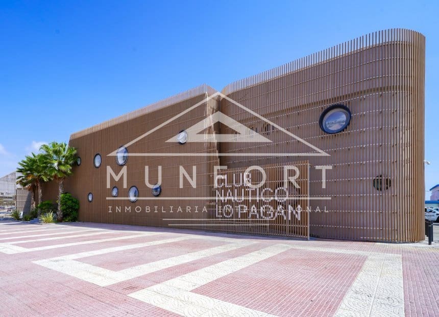 Local Commercial à vendre à San Pedro del Pinatar - 129 900 € (Ref: 10093731)