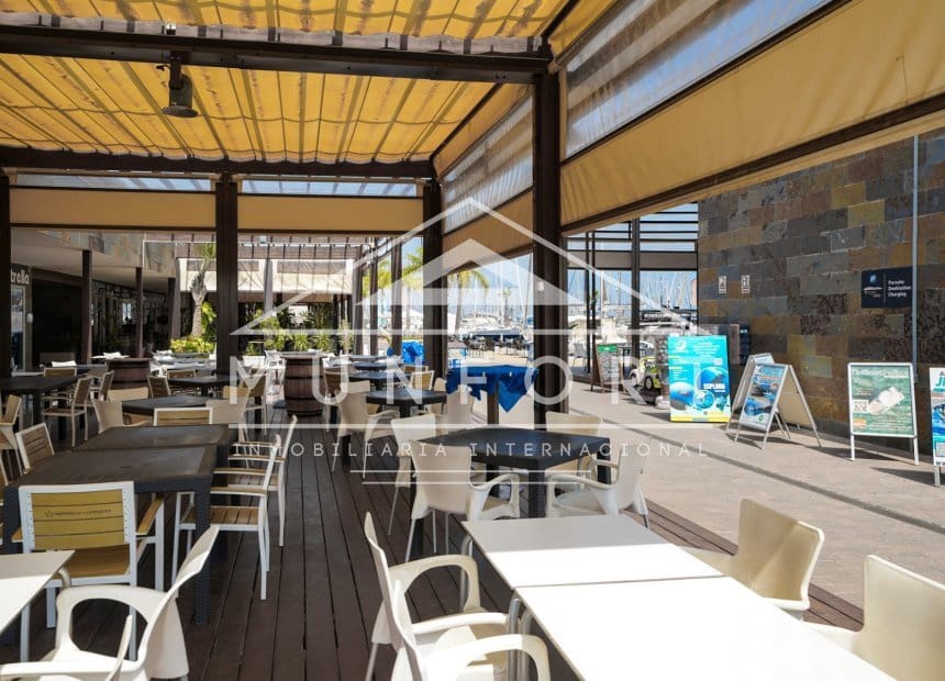 Local Commercial à vendre à San Pedro del Pinatar - 129 900 € (Ref: 10093731)