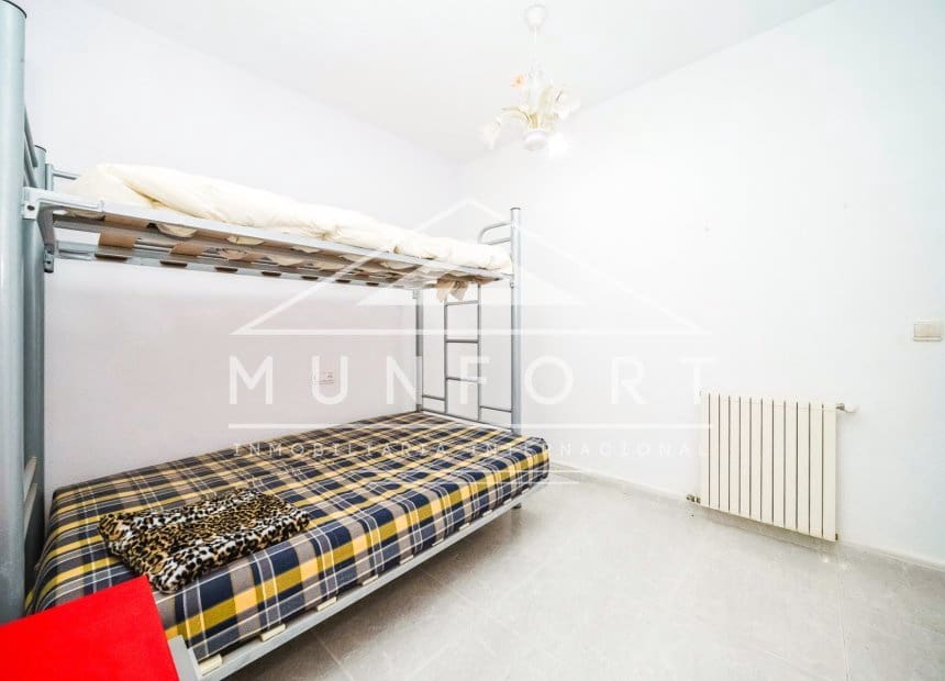 6 soveværelse Villa til salg i Villamartin med swimmingpool - € 449.900 (Ref: 10093732)