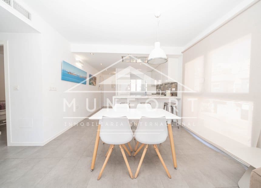 2 Zimmer Apartment zu vermieten in Pilar de la Horadada mit Pool Garage - 1.400 € (Ref: 10093737)