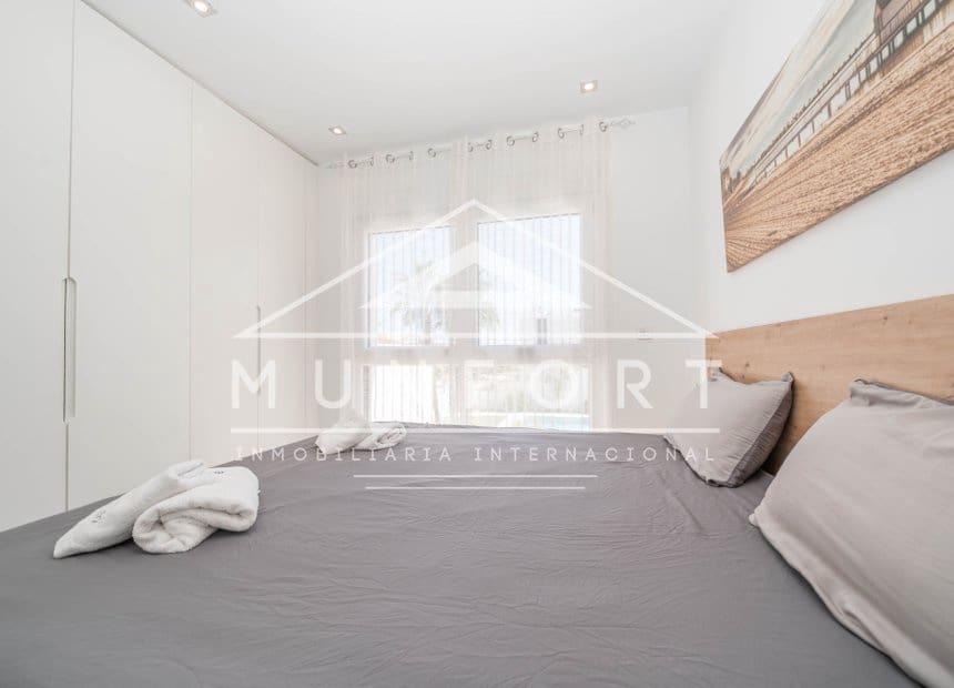2 Zimmer Apartment zu vermieten in Pilar de la Horadada mit Pool Garage - 1.400 € (Ref: 10093737)