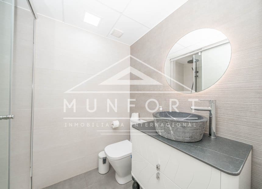 2 Zimmer Apartment zu vermieten in Pilar de la Horadada mit Pool Garage - 1.400 € (Ref: 10093737)