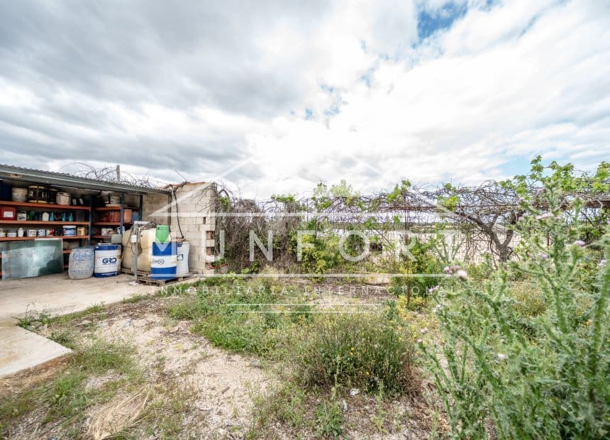 Tomt till salu i Pinar de Campoverde - 590 000 € (Ref: 10093740)