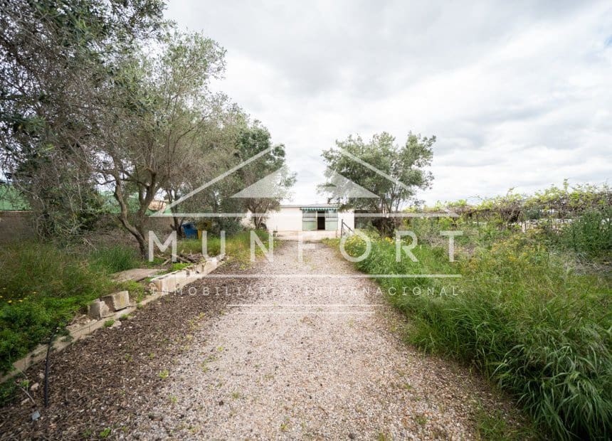 Tomt till salu i Pinar de Campoverde - 590 000 € (Ref: 10093740)