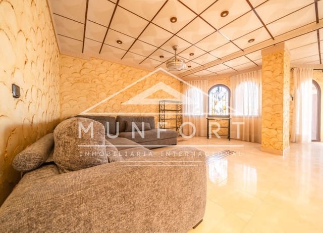 4 soveværelse Villa til salg i La Zenia, Orihuela med swimmingpool garage - € 1.199.000 (Ref: 10093741)