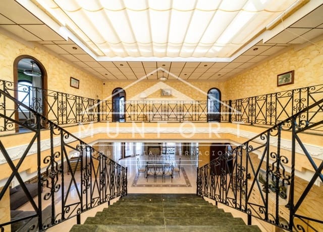 4 soveværelse Villa til salg i La Zenia, Orihuela med swimmingpool garage - € 1.199.000 (Ref: 10093741)