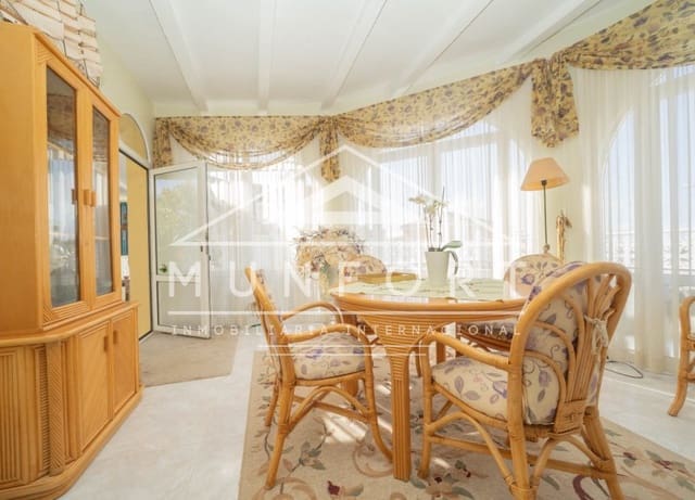 4 soveværelse Villa til salg i Villamartin, Orihuela med swimmingpool garage - € 399.000 (Ref: 10093743)