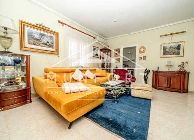 4 soveværelse Villa til salg i Villamartin, Orihuela med swimmingpool garage - € 399.000 (Ref: 10093743)