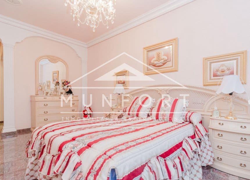 3 sypialnia Willa na sprzedaż w Los Alcazares z garażem - 449 000 € (Ref: 10093745)