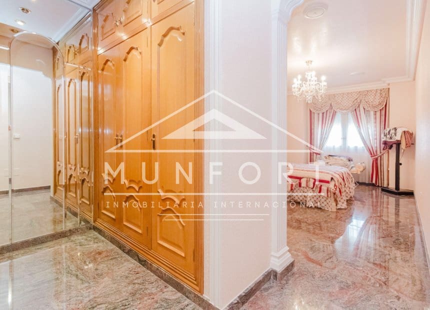 3 sypialnia Willa na sprzedaż w Los Alcazares z garażem - 449 000 € (Ref: 10093745)