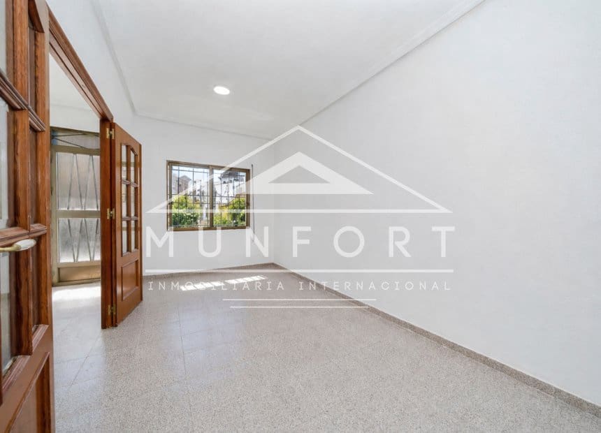 4 quarto Moradia em Banda para venda em Pilar de la Horadada - 209 000 € (Ref: 10093746)