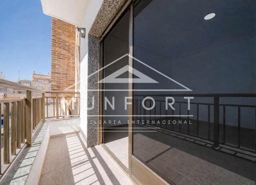 4 quarto Moradia em Banda para venda em Pilar de la Horadada - 209 000 € (Ref: 10093746)