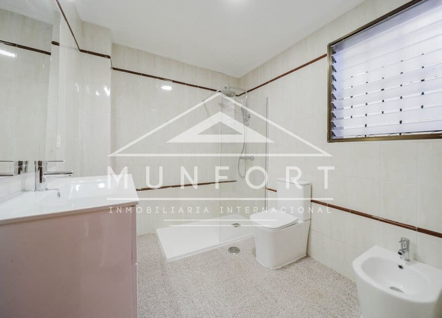 4 quarto Moradia em Banda para venda em Pilar de la Horadada - 209 000 € (Ref: 10093746)