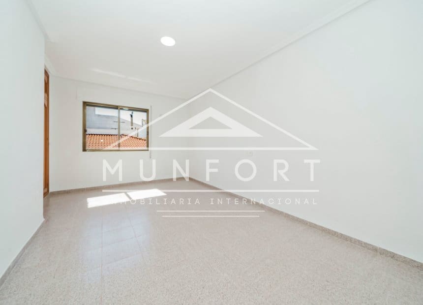 4 quarto Moradia em Banda para venda em Pilar de la Horadada - 209 000 € (Ref: 10093746)