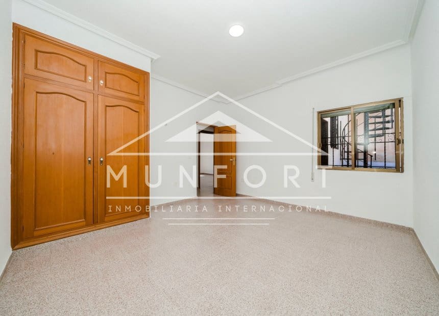 4 quarto Moradia em Banda para venda em Pilar de la Horadada - 209 000 € (Ref: 10093746)