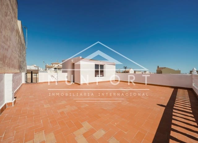 4 quarto Moradia em Banda para venda em Pilar de la Horadada ciudad, Pilar de la Horadada - 209 000 € (Ref: 10093746)