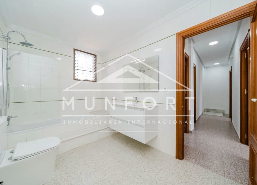 4 quarto Moradia em Banda para venda em Pilar de la Horadada - 209 000 € (Ref: 10093746)