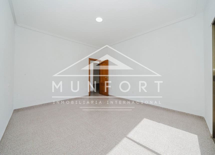 4 quarto Moradia em Banda para venda em Pilar de la Horadada - 209 000 € (Ref: 10093746)