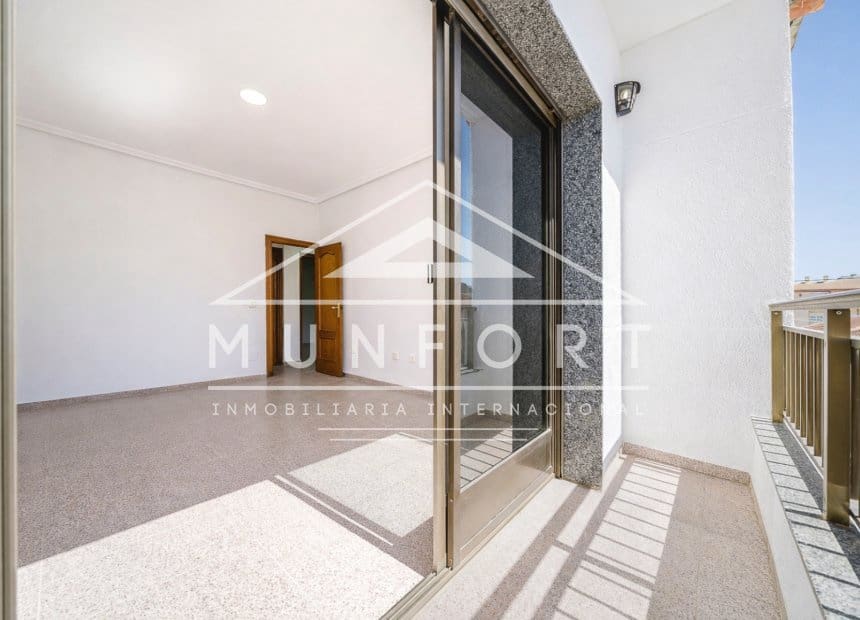 4 quarto Moradia em Banda para venda em Pilar de la Horadada - 209 000 € (Ref: 10093746)