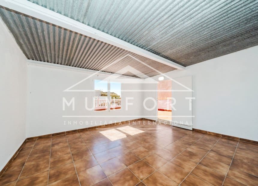 4 quarto Moradia em Banda para venda em Pilar de la Horadada - 209 000 € (Ref: 10093746)