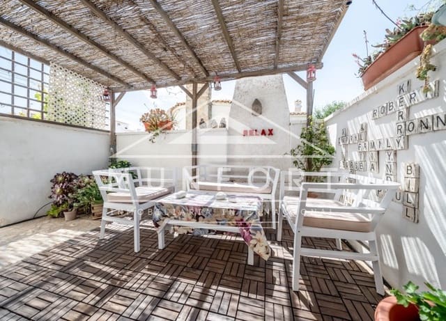 3 slaapkamer Rijtjeshuis te koop in Villamartin, Orihuela - € 245.000 (Ref: 10093747)